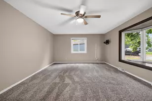 7033 Clover Ct, Lyons, WI 53105 - Photo 5
