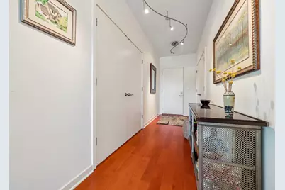 1522 N Prospect Ave #303, Milwaukee, WI 53202 - Photo 19