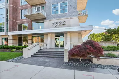 1522 N Prospect Ave #303, Milwaukee, WI 53202 - Photo 1
