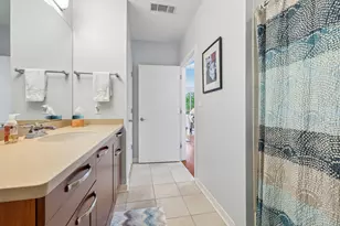 1522 N Prospect Ave, Milwaukee, WI 53202 - Photo 29