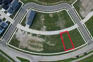9463 E Lake Vista Parkway, Oak Creek, WI 53154 - Photo 1