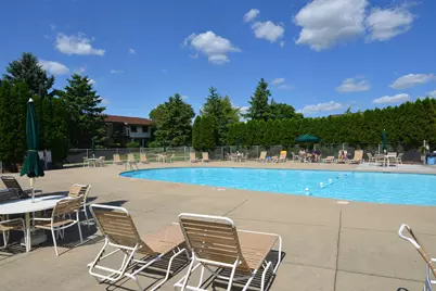 W178N9710  Riversbend Cir, Germantown, WI 53022 - Photo 25