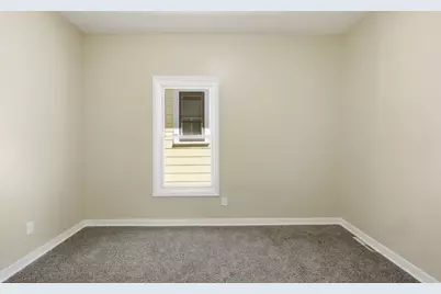 3156 N 24th Pl, Milwaukee, WI 53206 - Photo 5