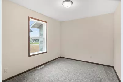1296 E Bluff Rd, Whitewater, WI 53190 - Photo 15
