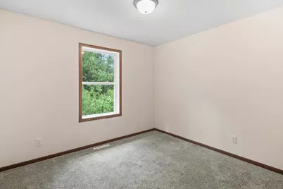 1296 E Bluff Rd, Whitewater, WI 53190 - Photo 17