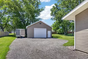 8415 12th St, Somers, WI 53144 - Photo 31