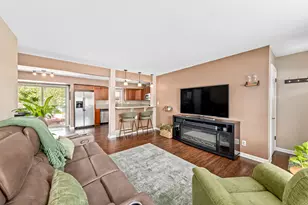 10820 W Stark St, Milwaukee, WI 53225 - Photo 7