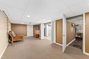 10820 W Stark St, Milwaukee, WI 53225 - Photo 25