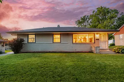 10820 W Stark St, Milwaukee, WI 53225 - Photo 45