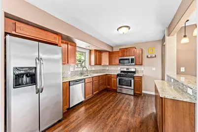 10820 W Stark St, Milwaukee, WI 53225 - Photo 11