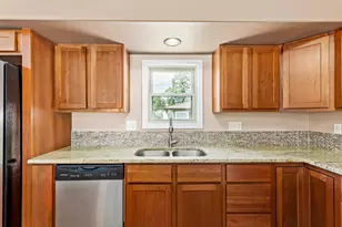 10820 W Stark St, Milwaukee, WI 53225 - Photo 17
