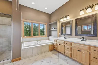 645  Talon Trl, Brookfield, WI 53045 - Photo 17