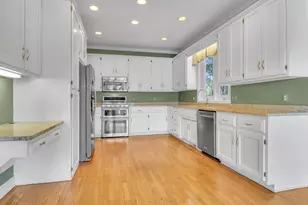 516 Sir Howard Cir, Kohler, WI 53044 - Photo 9