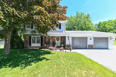 7524 N 90th St, Milwaukee, WI 53224 - Photo 1