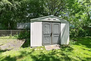 7524 N 90th St, Milwaukee, WI 53224 - Photo 29