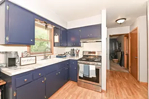 7524 N 90th St, Milwaukee, WI 53224 - Photo 13