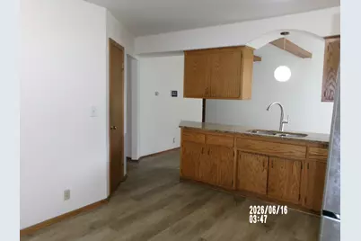 18620  Midland Pl, Brookfield, WI 53045 - Photo 9