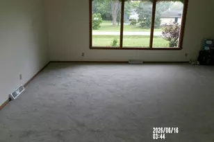 18620 Midland Pl, Brookfield, WI 53045 - Photo 5