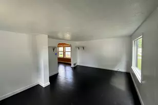 420 N 5th St, Manitowoc, WI 54220 - Photo 9