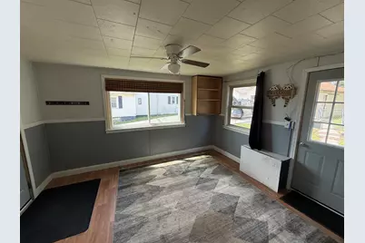 420 N 5th St, Manitowoc, WI 54220 - Photo 3