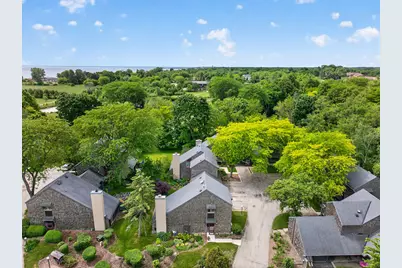152  Lakefield Ct, Racine, WI 53402 - Photo 31