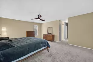 152 Lakefield Ct, Racine, WI 53402 - Photo 15