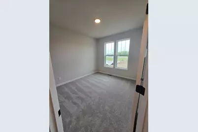 1549  Patton Dr, Hartford, WI 53027 - Photo 11