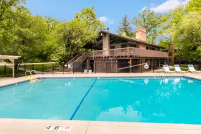 910  Windsor Ct #KK1, Fontana, WI 53125 - Photo 37