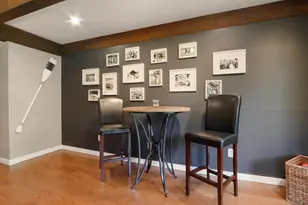 910 Windsor Ct, Fontana, WI 53125 - Photo 17