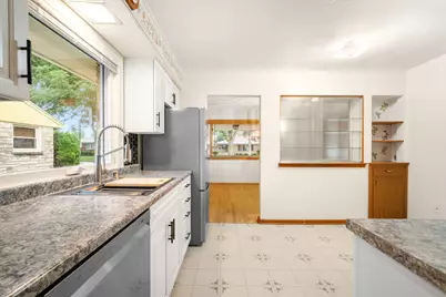 1838 W Plainfield Ave, Milwaukee, WI 53221 - Photo 11