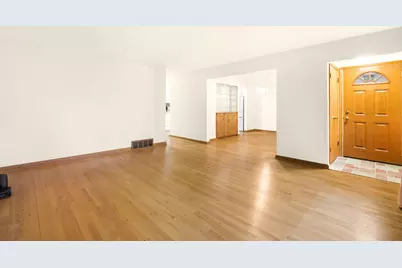 1838 W Plainfield Ave, Milwaukee, WI 53221 - Photo 5