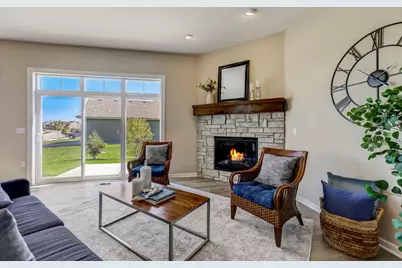 1372  Prairie Creek Cir #20C, Oconomowoc, WI 53066 - Photo 3
