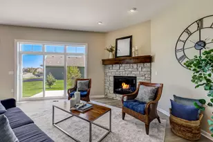1372 Prairie Creek Cir, Oconomowoc, WI 53066 - Photo 3