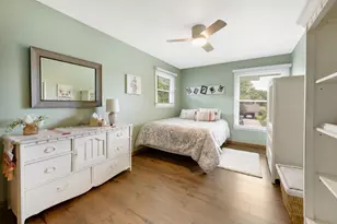 1119 W Fairfield Ct, Glendale, WI 53217 - Photo 23