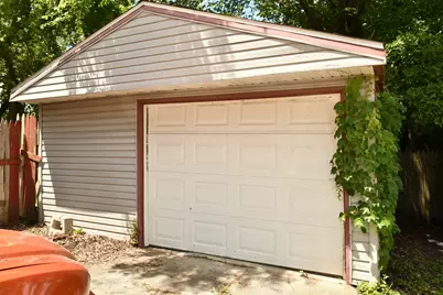 5233 N 58th St, Milwaukee, WI 53218 - Photo 11