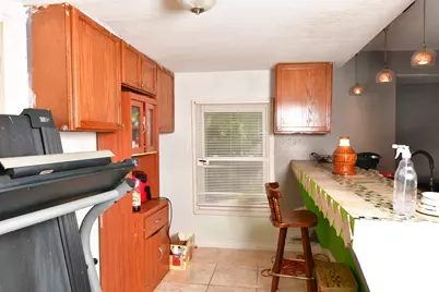 5233 N 58th St, Milwaukee, WI 53218 - Photo 7