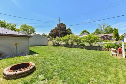 3669 S 81st St, Milwaukee, WI 53220 - Photo 37