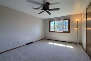 5340 S Maryknoll Dr, New Berlin, WI 53151 - Photo 31