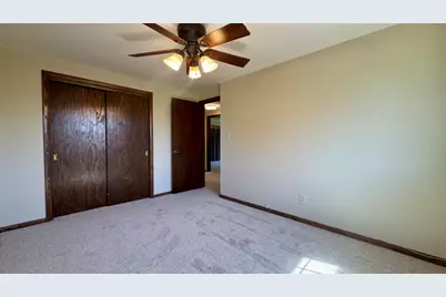 5340 S Maryknoll Dr, New Berlin, WI 53151 - Photo 45