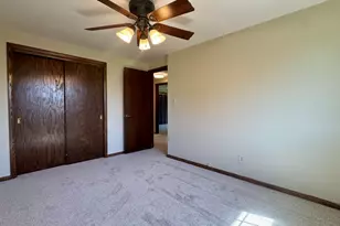 5340 S Maryknoll Dr, New Berlin, WI 53151 - Photo 45