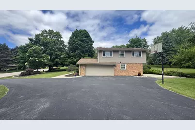 5340 S Maryknoll Dr, New Berlin, WI 53151 - Photo 55