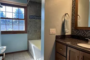 5340 S Maryknoll Dr, New Berlin, WI 53151 - Photo 47