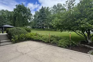 5340 S Maryknoll Dr, New Berlin, WI 53151 - Photo 57