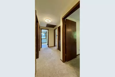 5340 S Maryknoll Dr, New Berlin, WI 53151 - Photo 29