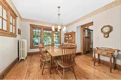 1815 N 72nd St, Wauwatosa, WI 53213 - Photo 9