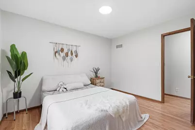 N85W17745  Ann Ave, Menomonee Falls, WI 53051 - Photo 27