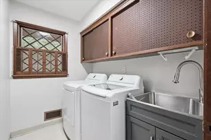 N85W17745 Ann Ave, Menomonee Falls, WI 53051 - Photo 25