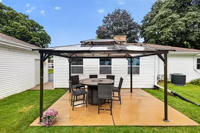 104 E Third Ave, Elkhorn, WI 53121 - Photo 23