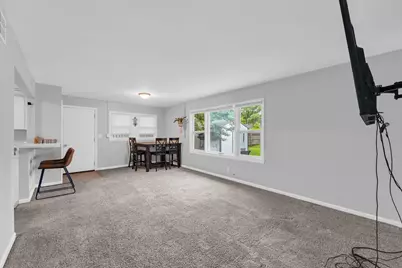 4306  South St, McHenry, IL 60050 - Photo 13