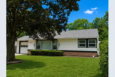 4306  South St, McHenry, IL 60050 - Photo 1